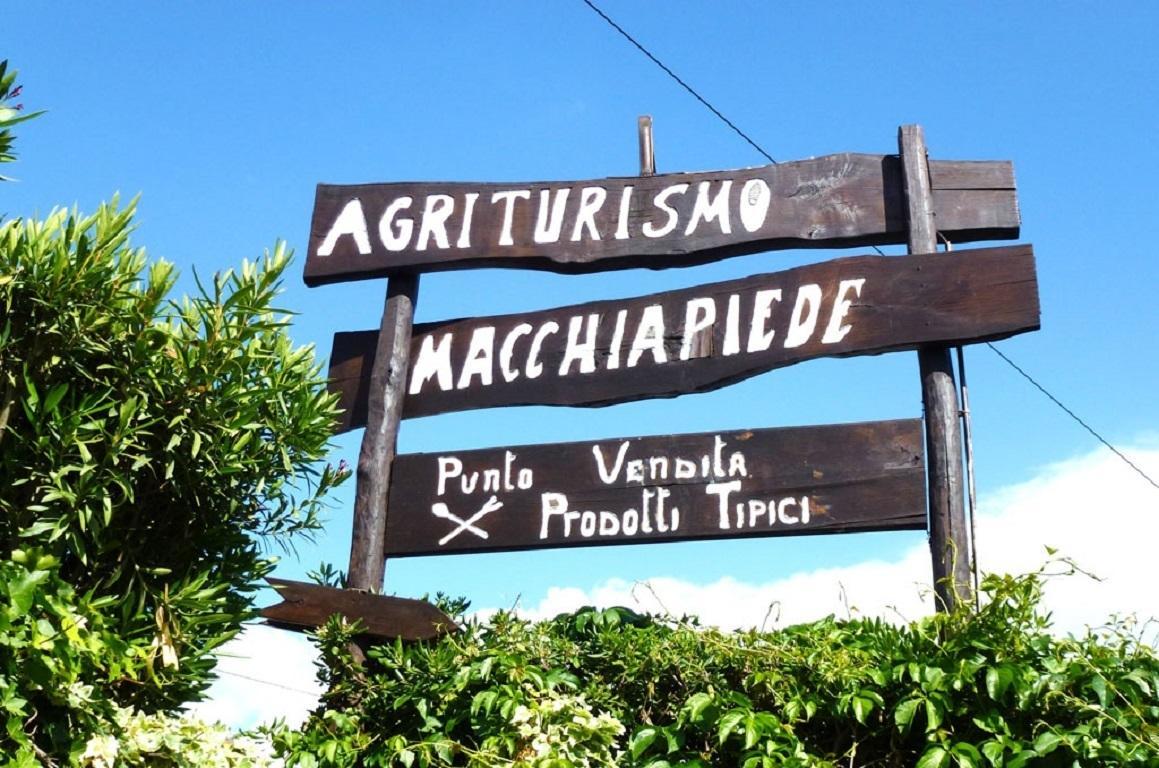 Agriturismo Macchiapiede Сала-Консіліна Екстер'єр фото